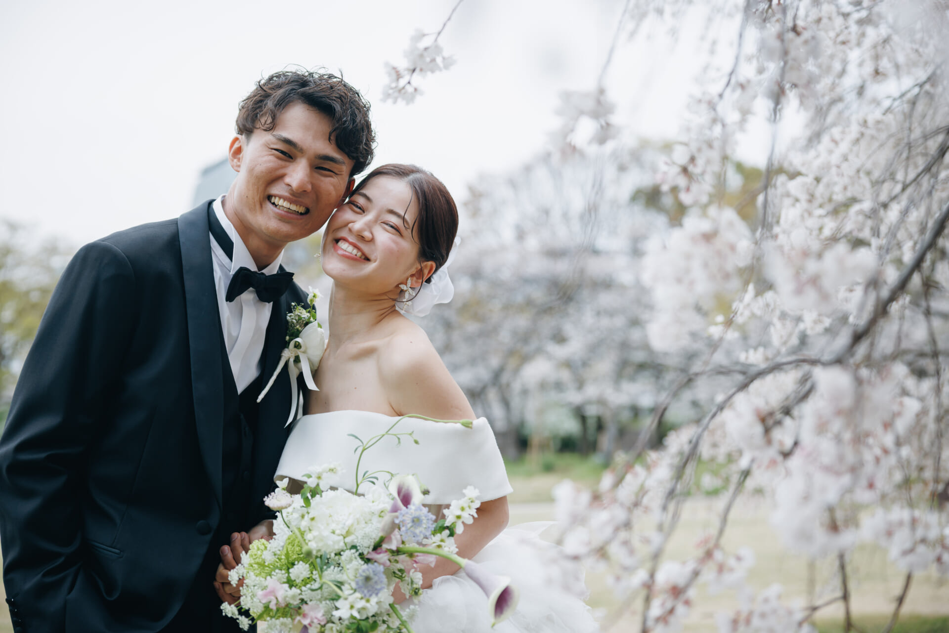 大阪城で春の結婚式